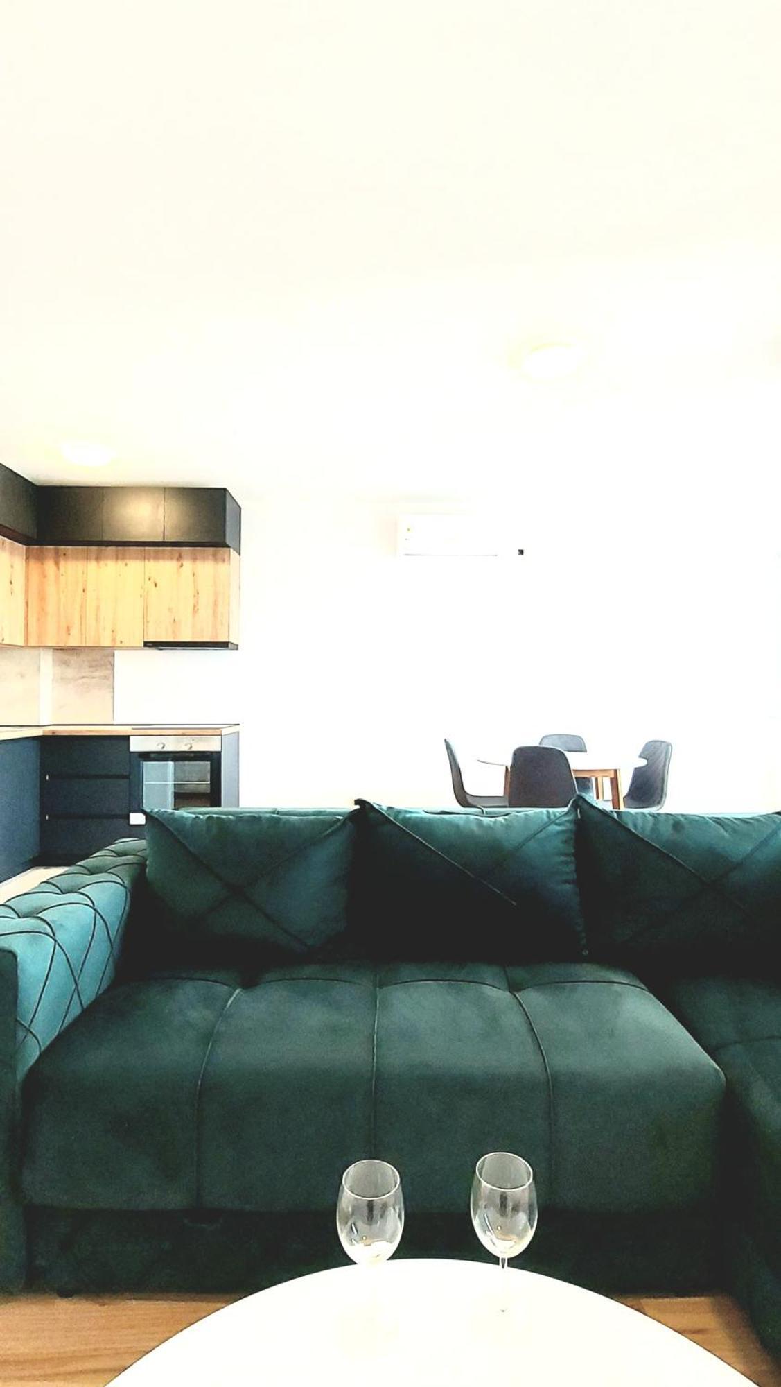 Magenta Zvezdara Appartement Belgrado Buitenkant foto